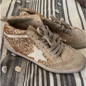 Size 8.5 Shu Shop high top glitter shoes. Great condition!